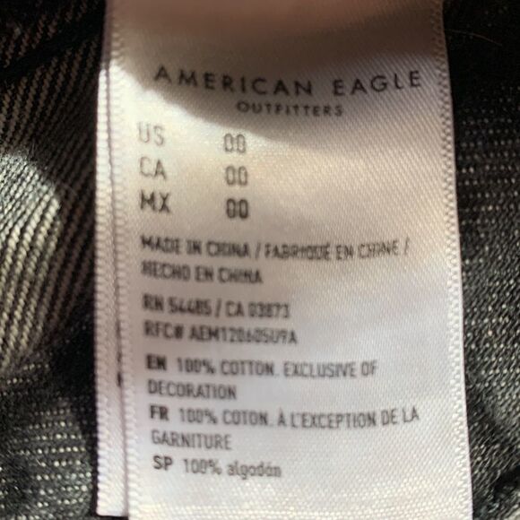 AMERICAN eagle black denim cut off shorts size 00. Faded color five pockets - Picture 7 of 10